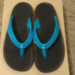 Olukai flip flops